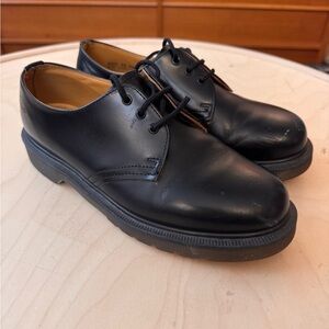 Vintage Made in England Dr. Marten’s Oxfords